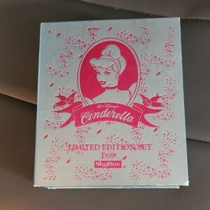 Disney Cinderella Limited Edition Set